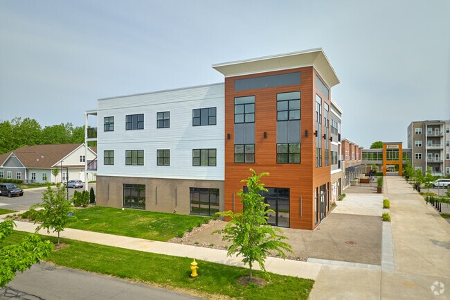 Building Photo - Gala Apartments & Townhomes