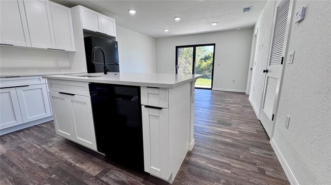 Building Photo - 240 Organ St