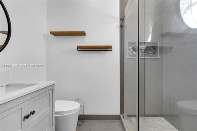 Building Photo - 5505 NW 112th Path