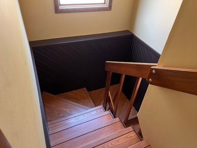 Building Photo - 3511 E Cinnamon Pl