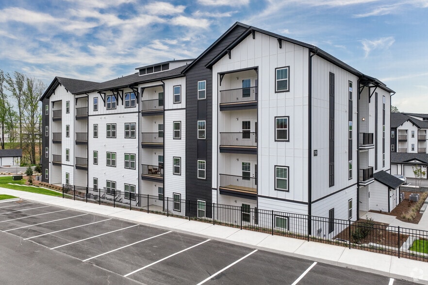 Alternate Photo - Revel Greensboro