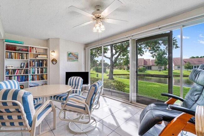 Building Photo - 7922 Sandy Pointe Dr