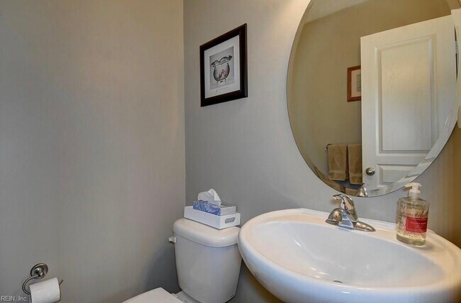 Building Photo - 1228 Habitat Ln