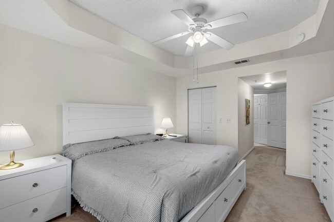 Building Photo - 3415 Tuscany Way