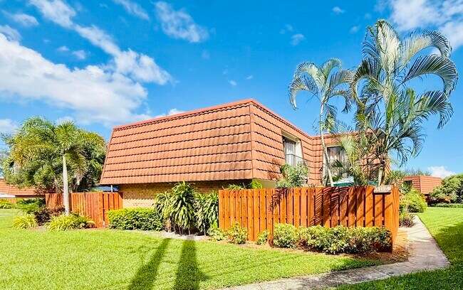 Building Photo - 3312 Spanish Wells Dr