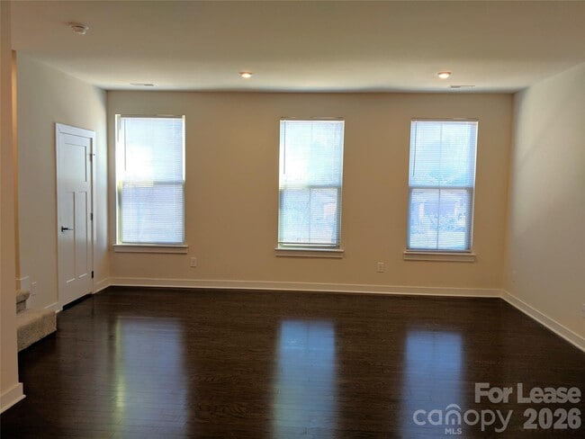 Building Photo - 3051 Salix Bend Dr