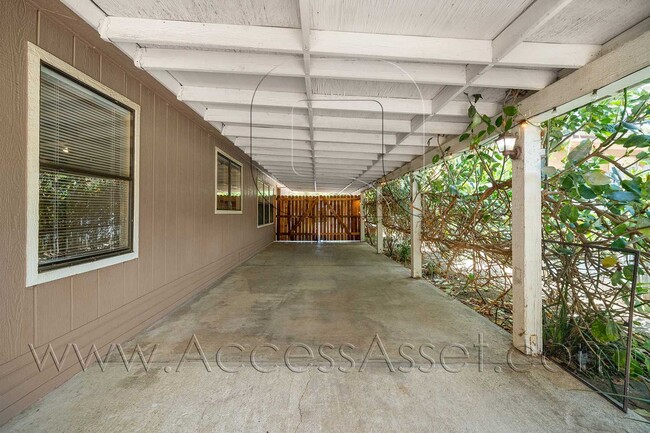 Building Photo - Charming 3 Bed/2 Bath Home In the Heart Of Old Town Temecula!