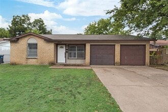 Building Photo - 1644 Americana Blvd