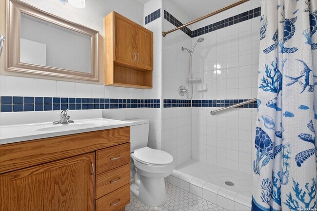 Building Photo - 9930 Trendwood