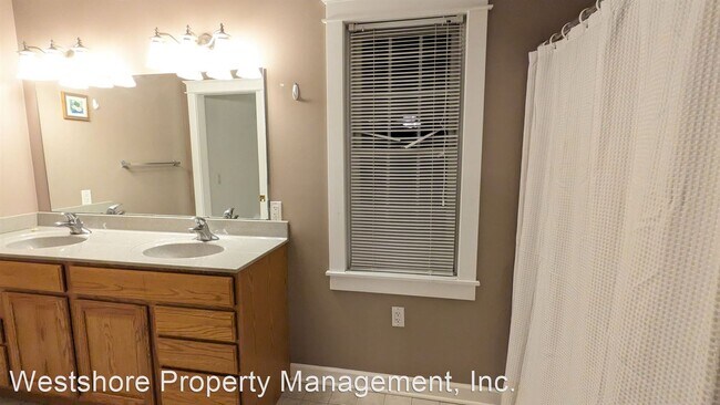 Building Photo - 5 br, 3.5 bath House - 4881 Townsend Ct.