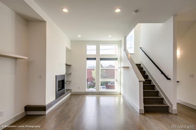 Building Photo - 3016 Blake St