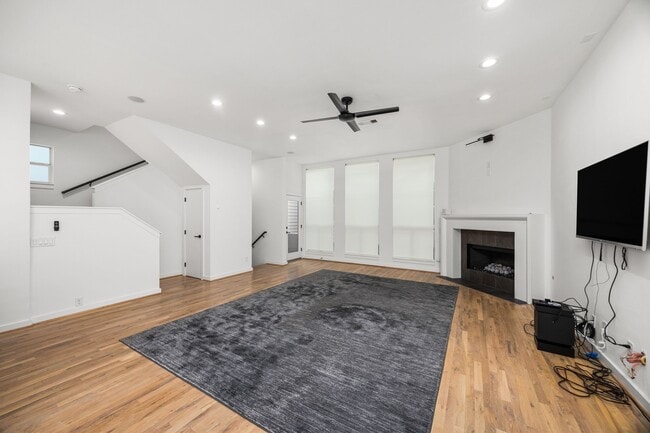 Building Photo - 1801 Oneil St