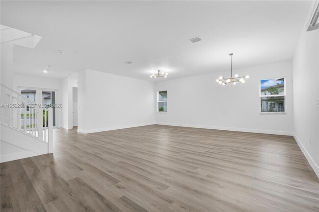 Building Photo - 4422 SW 122nd Ter