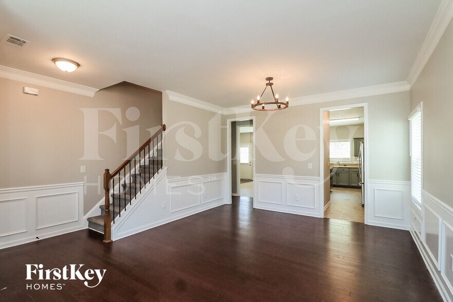 Building Photo - 64 Mercer Ln