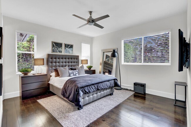 Building Photo - 5866 St Annes Way