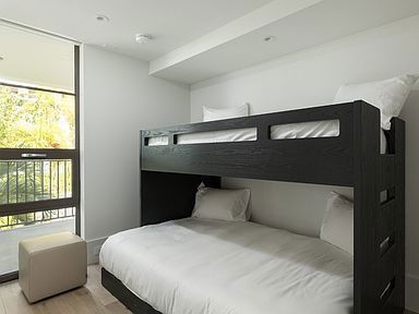 Building Photo - 66-84 Kaunaoa Dr