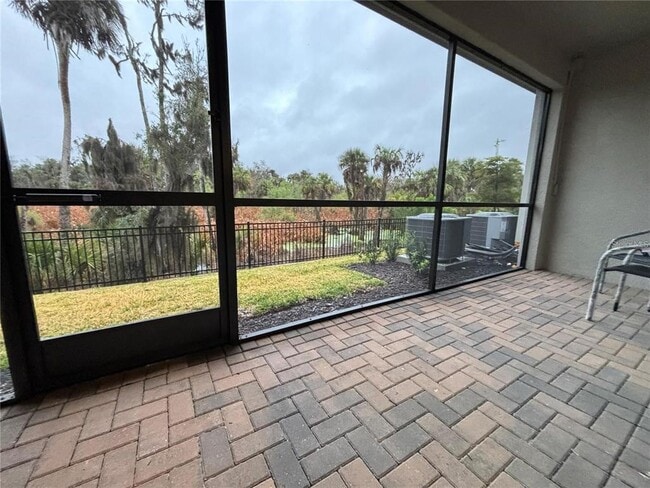 Building Photo - 5630 Tripoli Dr