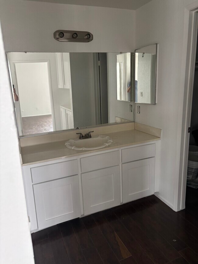 Bathroom 1 - 4441 Woodman Ave