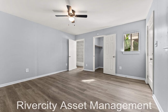 Building Photo - 1622 Elvis Presley Blvd