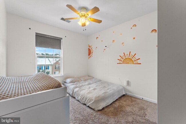 Building Photo - 2552 Blue Water Blvd