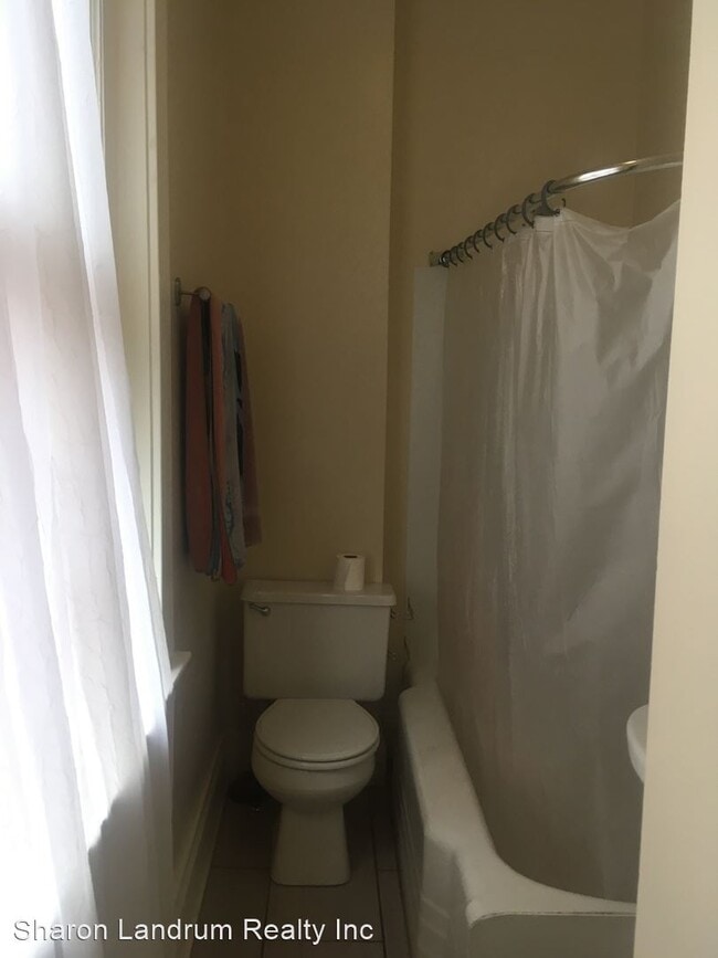 Building Photo - 1407 S 3rd St