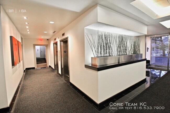 Building Photo - Winston Churchill Condo for Rent