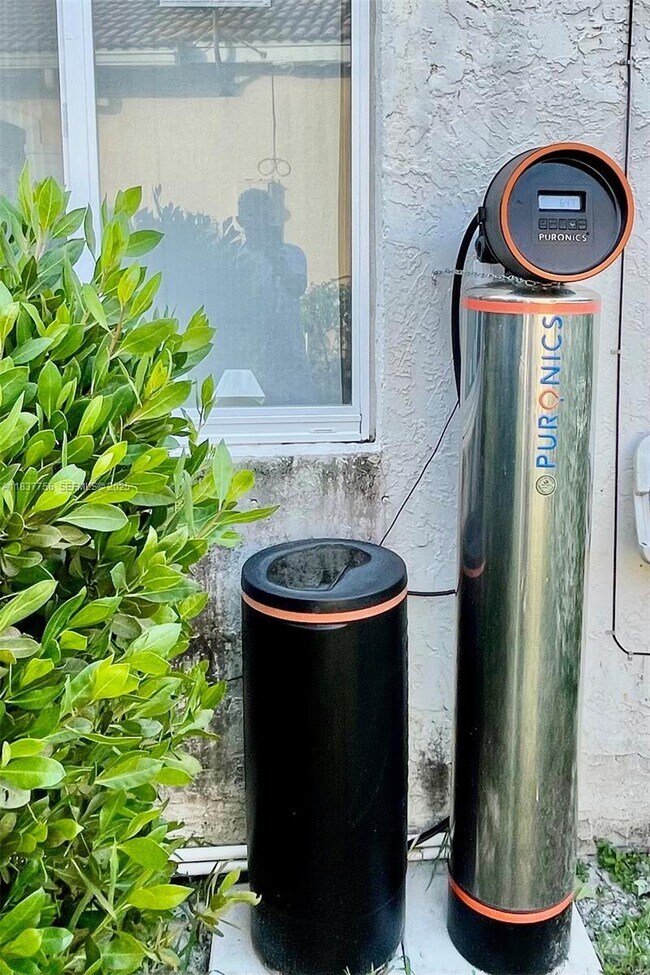 Building Photo - 4093 Staghorn Ln