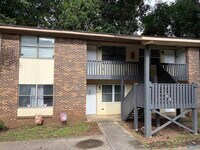 Building Photo - 12326 Chicamauga Trail SE