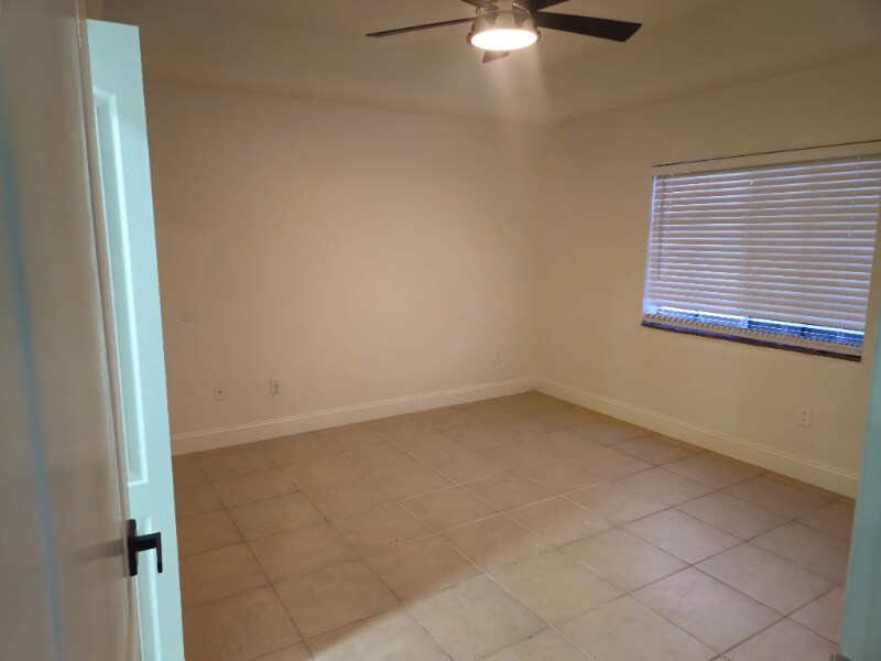 Building Photo - 3732 SW 7th Pl