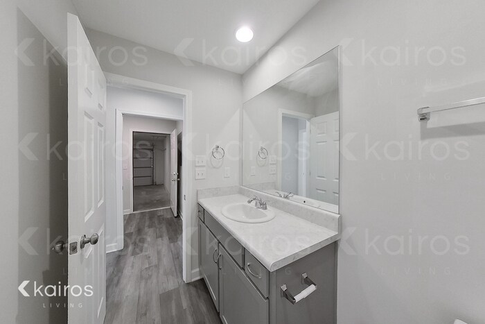 Building Photo - 147 Wexford Way