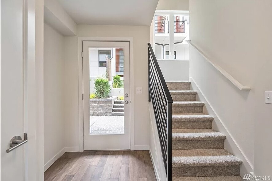 First floor foyer - 9268 50th Ave S