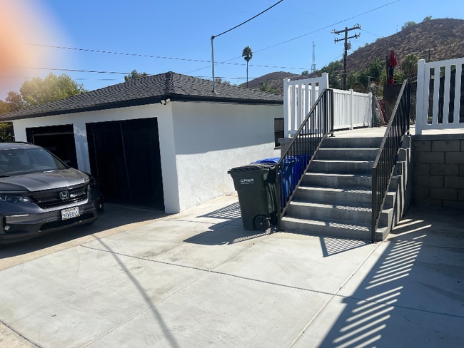 Building Photo - 249 E Graham Ave