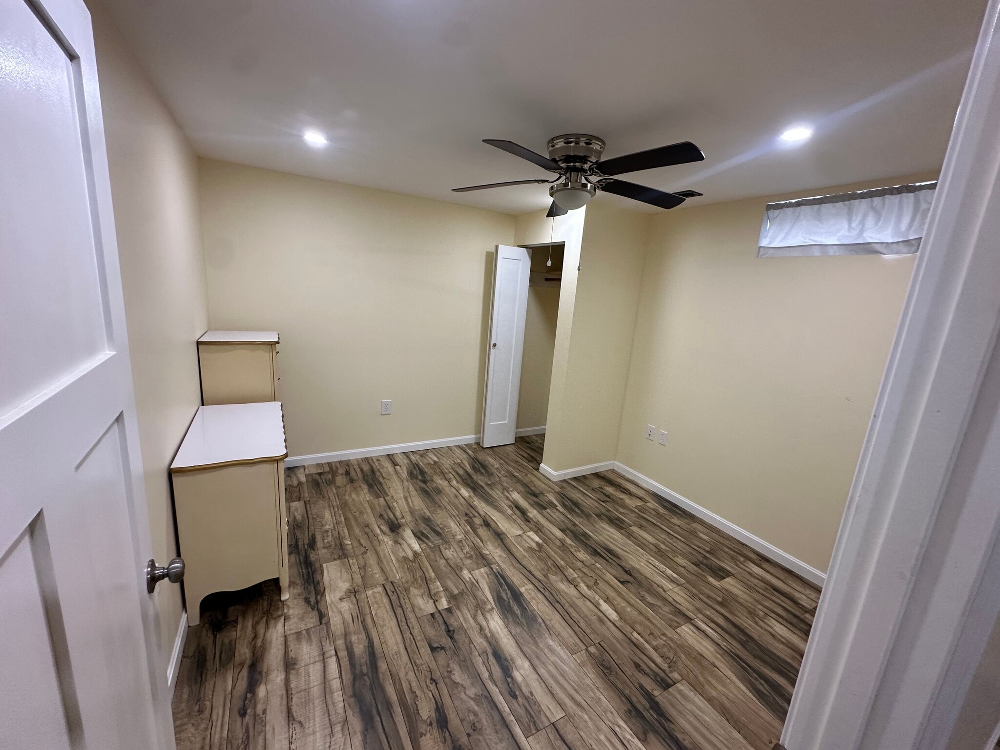 Building Photo - 7351 Waldman Ave