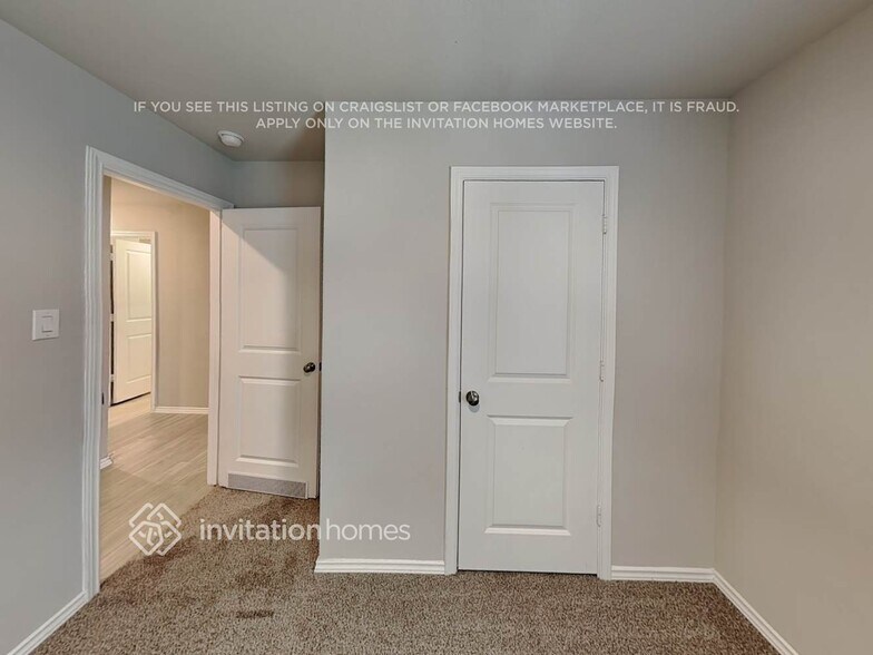 Building Photo - 4706 Republic View