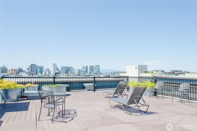 Building Photo - 2Bd/2Ba Seattle Condo