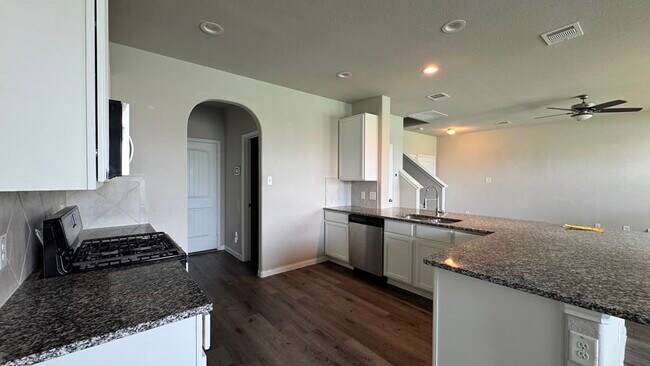 Building Photo - 24634 Bastiani Canvas Ln