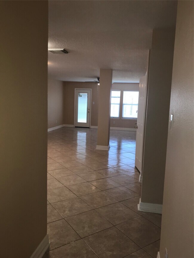 Building Photo - 2844 Morningmist Ln