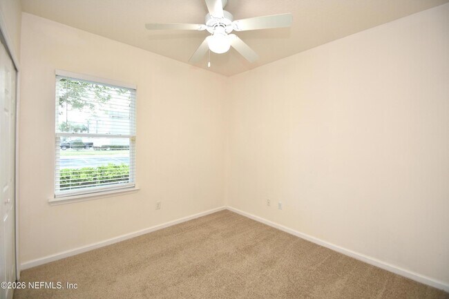 Building Photo - 2211 Golden Lake Loop