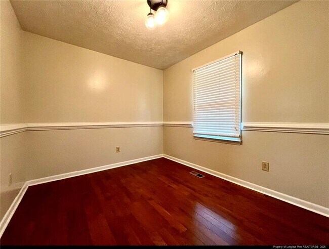 Building Photo - 1319 Levy Dr