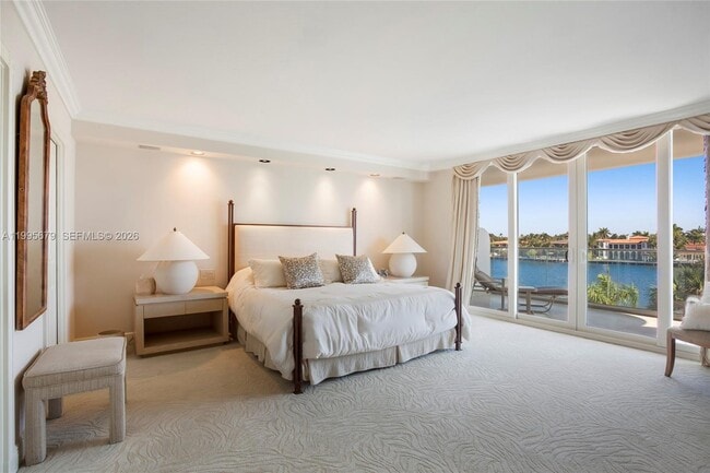 Building Photo - 19707 Turnberry Way