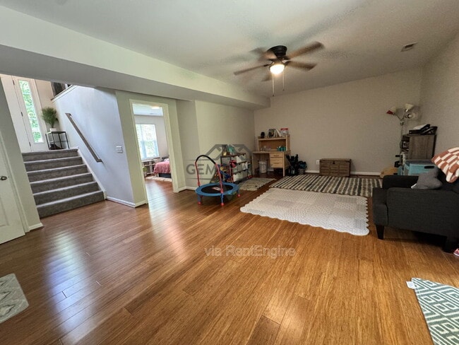 Building Photo - 21 Countryside Dr