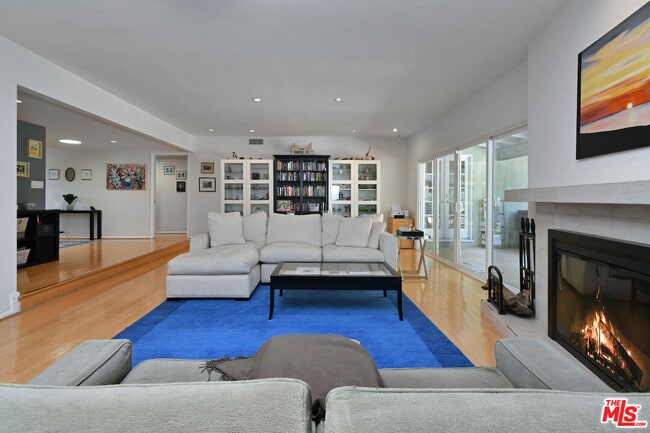 Building Photo - 3421 Castlewoods Pl