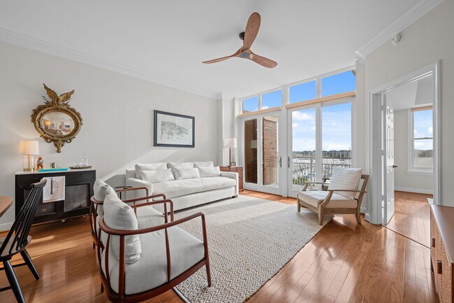 Building Photo - 419 Sky Sail Blvd