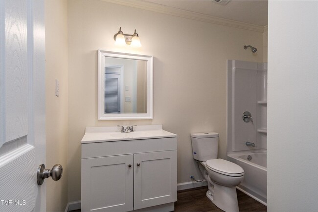 Building Photo - 3 Bedroom 2 Bathroom Home in Greeneville, TN