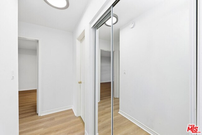 Building Photo - 7740 Redlands St