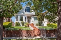 Building Photo - 725 S Meyler St