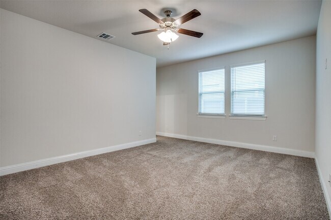 Building Photo - 1304 Wildflower Wy