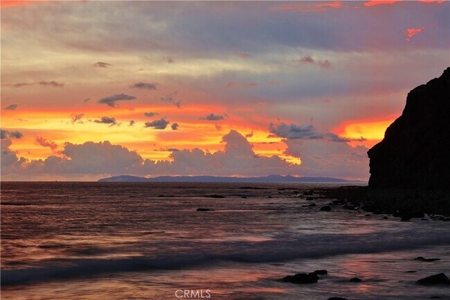 Building Photo - 33895 Alcazar Dr