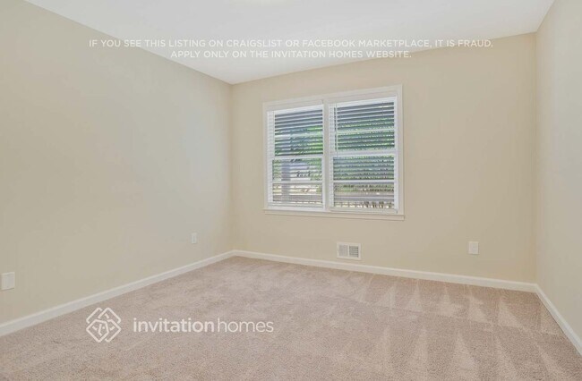 Building Photo - 386 Kemolay Rd SW