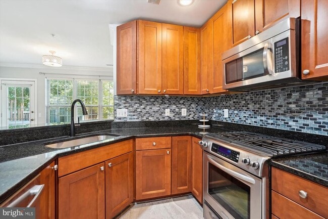 Building Photo - 45478 Whistling Terrace